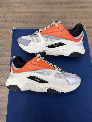 Dior Sneakers B22
