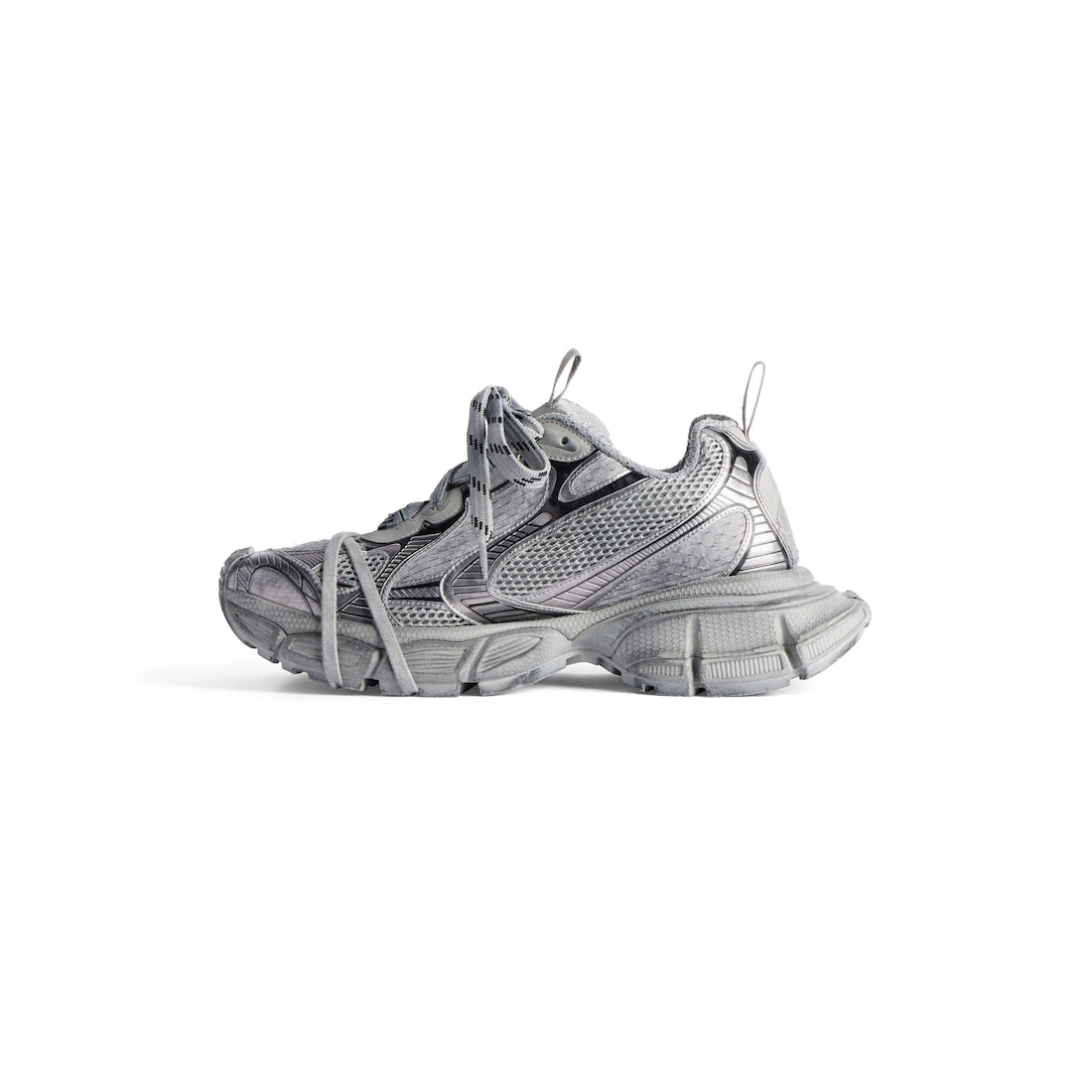 3xl sneaker