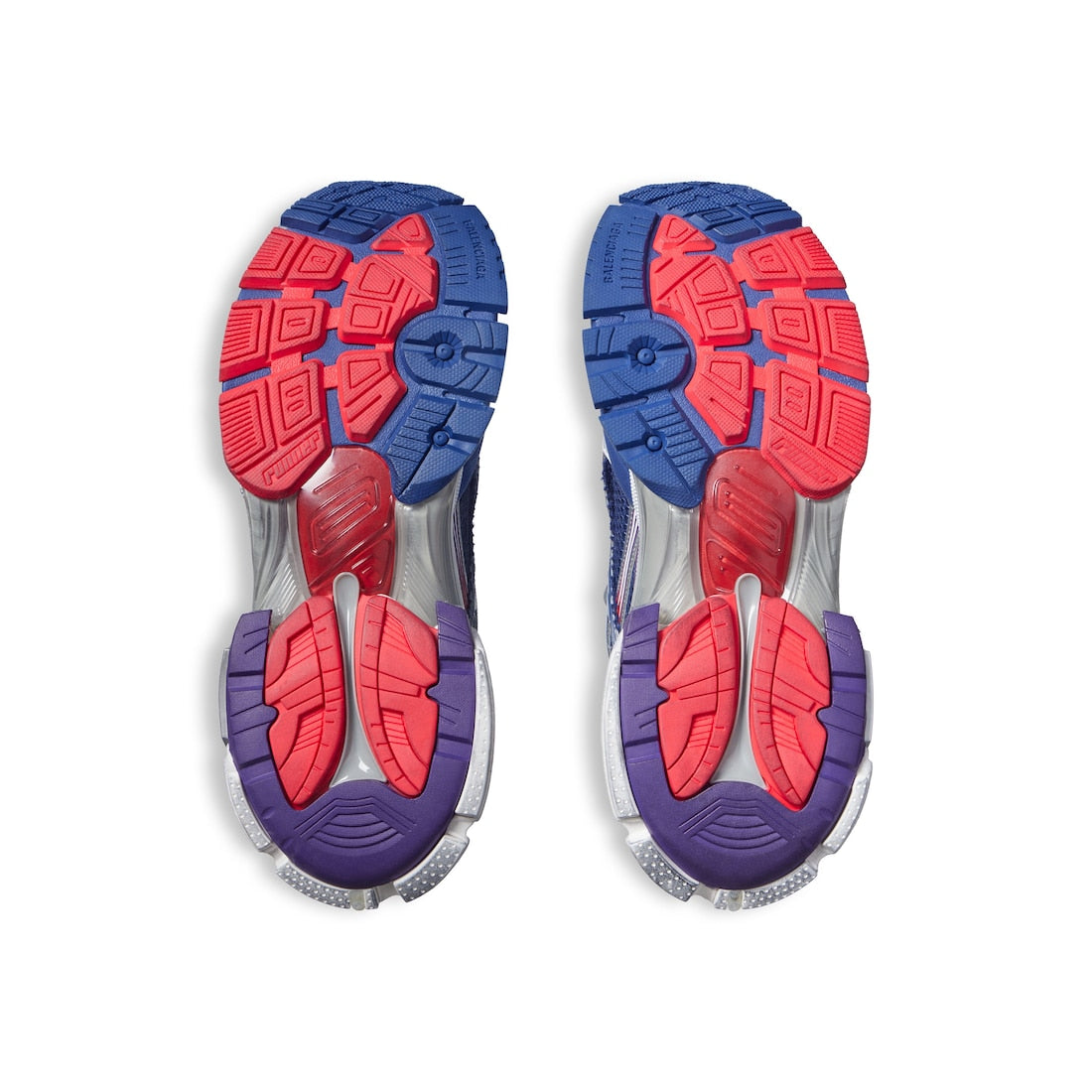 runner gradient sneaker
