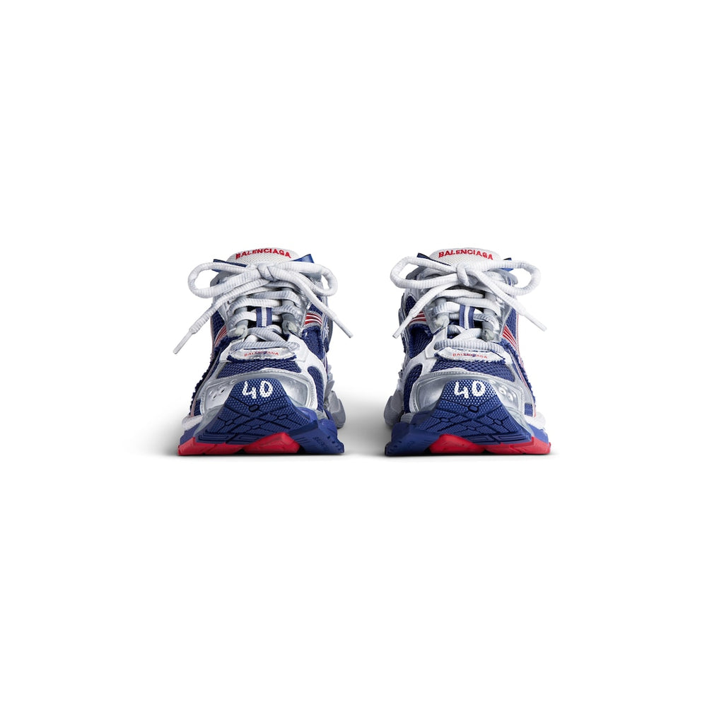 runner gradient sneaker