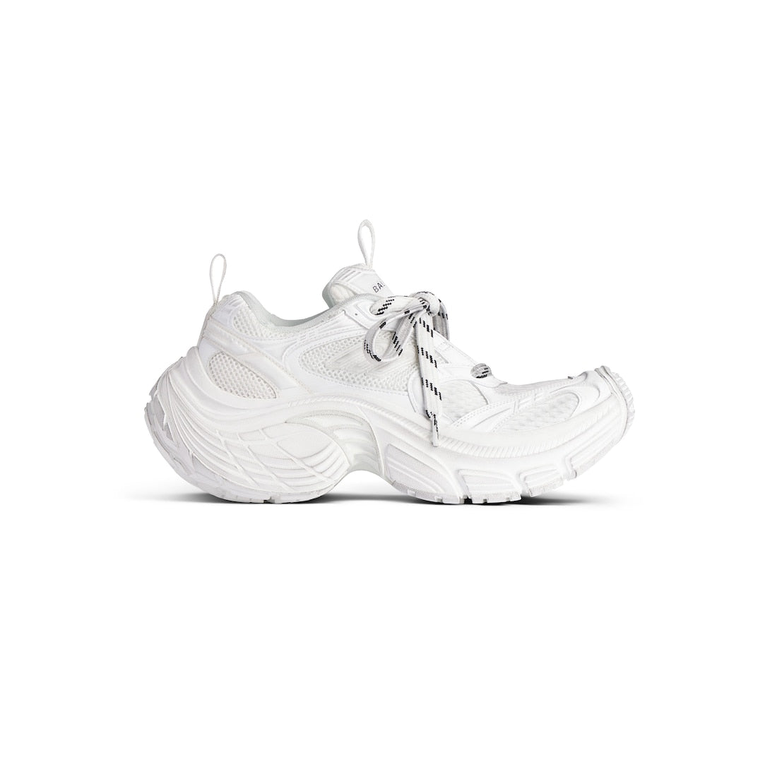 6xl sneaker
