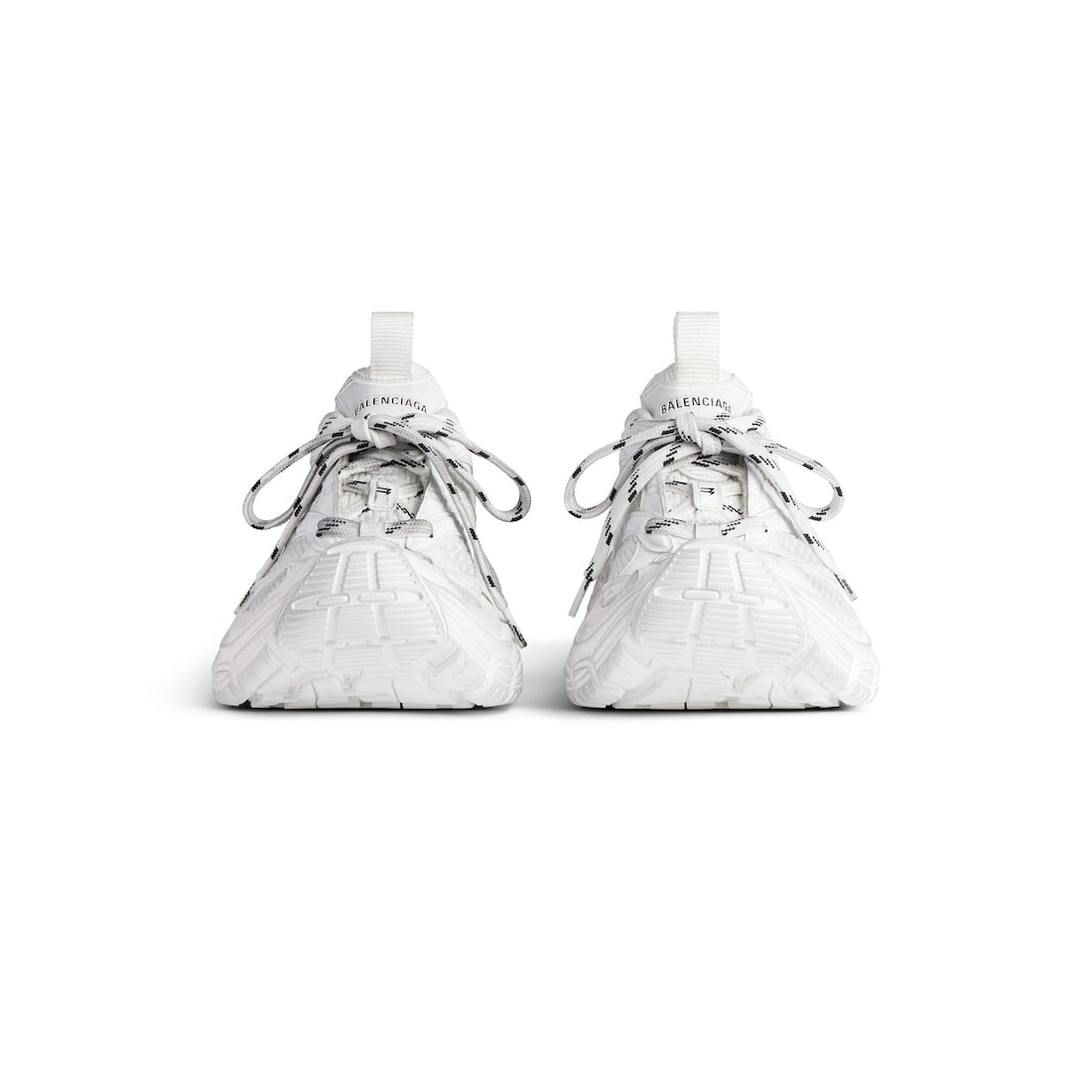 6xl sneaker